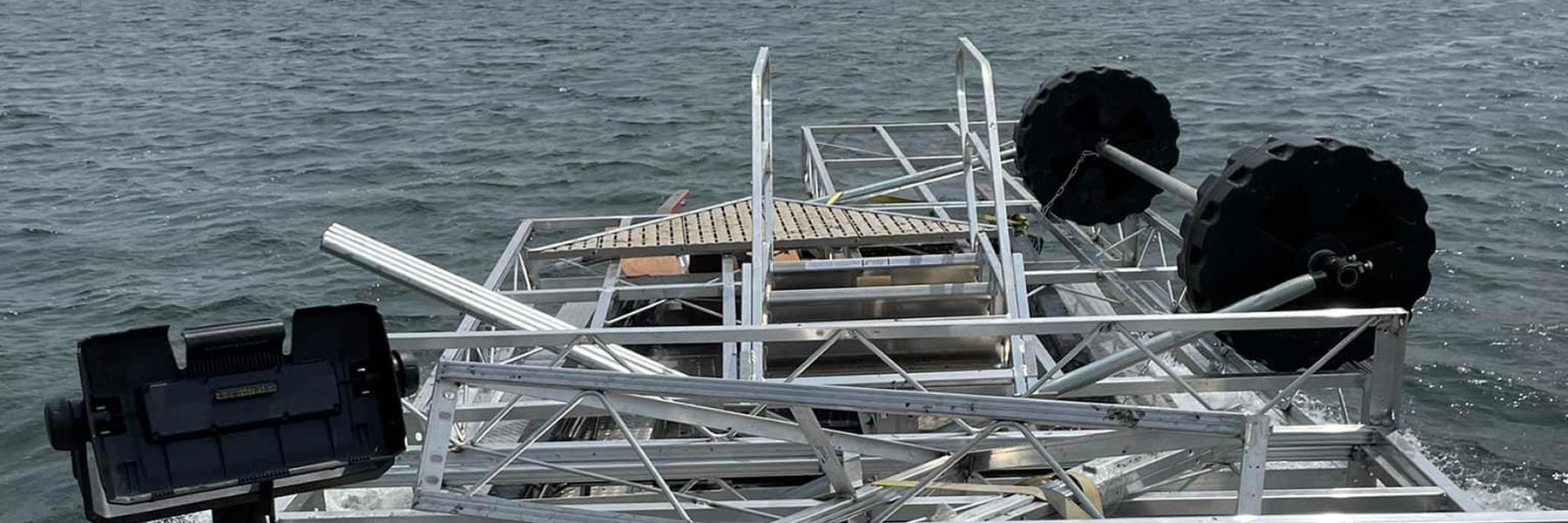Great dock and boat lift installation, and removal services in and around Detroit Lakes, Minnesota.